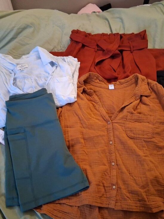 American Eagle Outfitters Other - American Eagle Outfitters Women's Multi Blouse